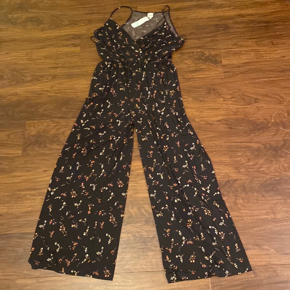 NWT Kaileigh Jumpsuit size XL